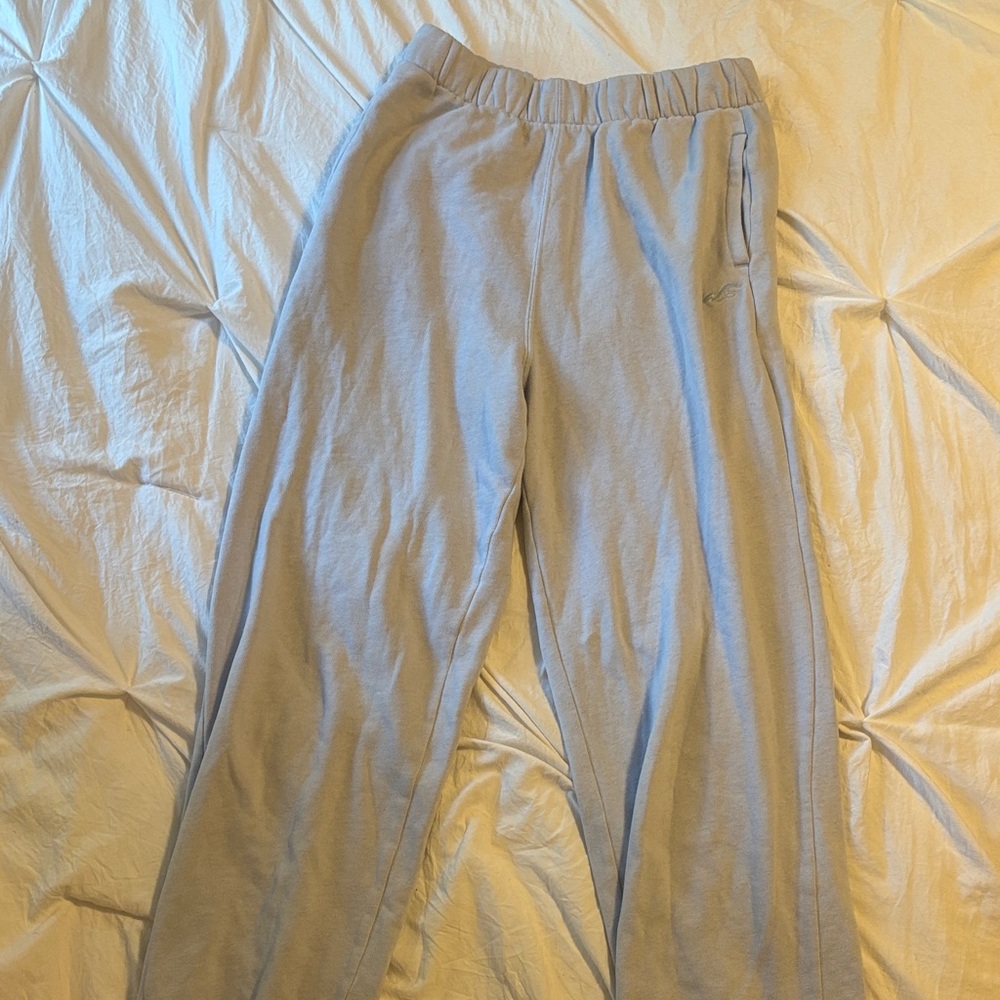 Hollister Ultra High-Rise Light Gray Sweatpants
